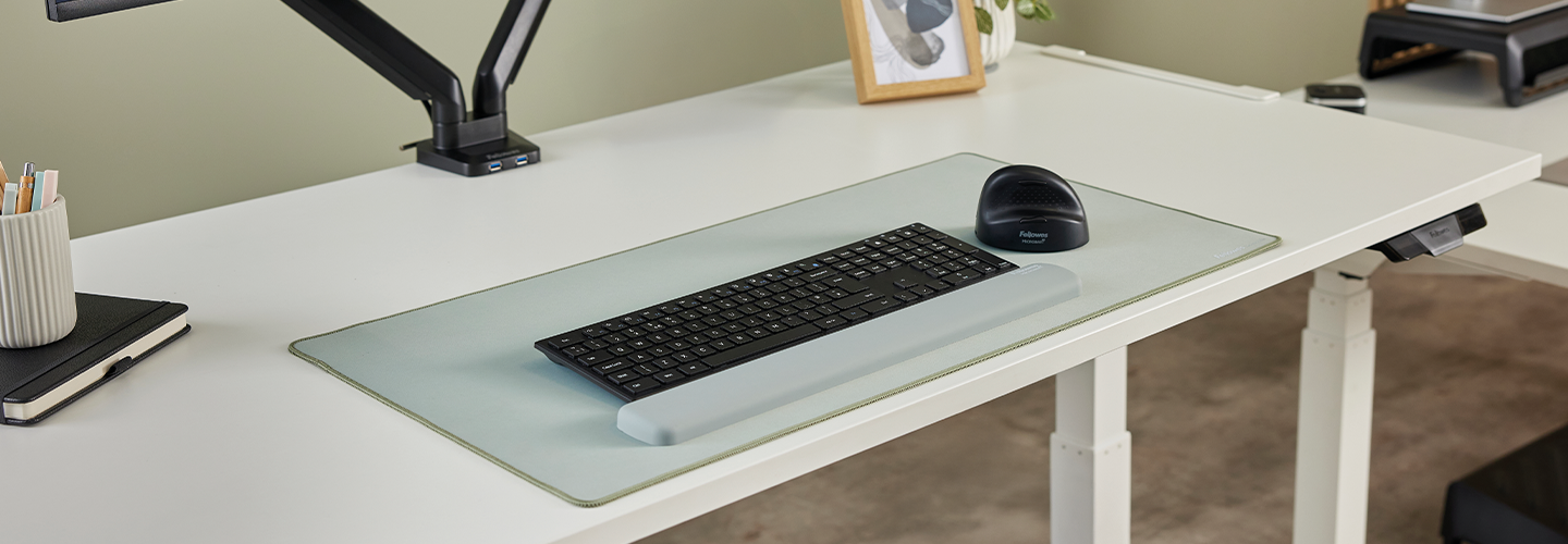 Image of Breyta™ Mouse Mat