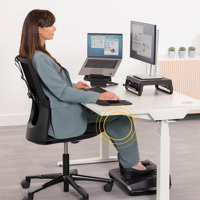 Legs parallel, or slightly sloping, 
                      to the floor