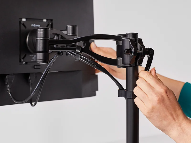 Vesa plate on back of monitor arm