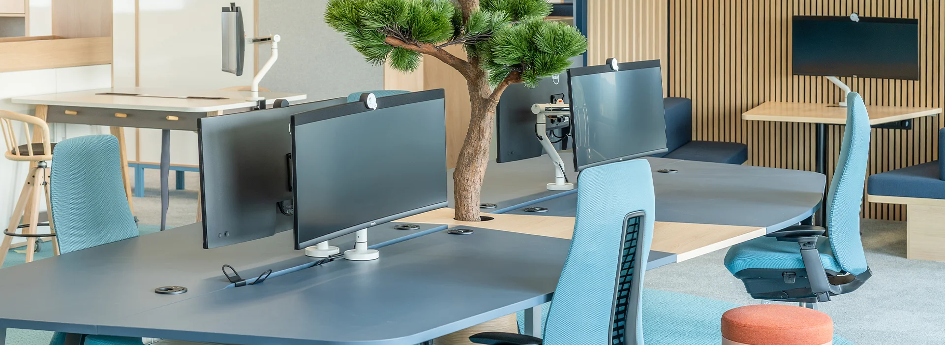 Office desk setting