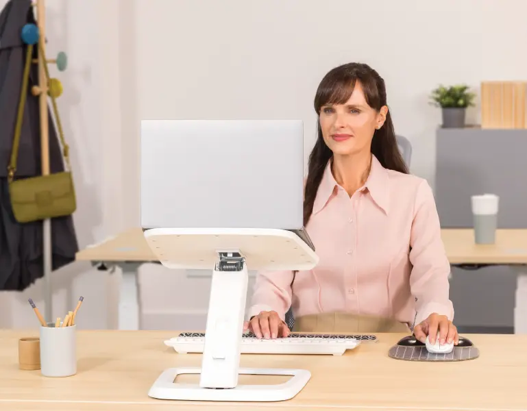 The best work posture for comfort and productivity