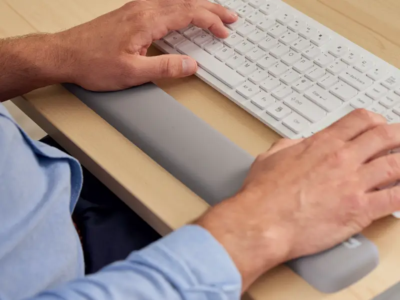 cushioning that supports the wrist without flattening too quickly