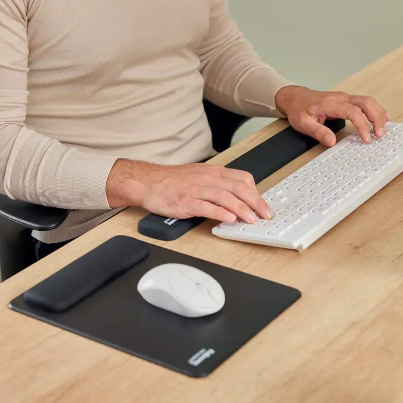 Ergonomic wrist rests