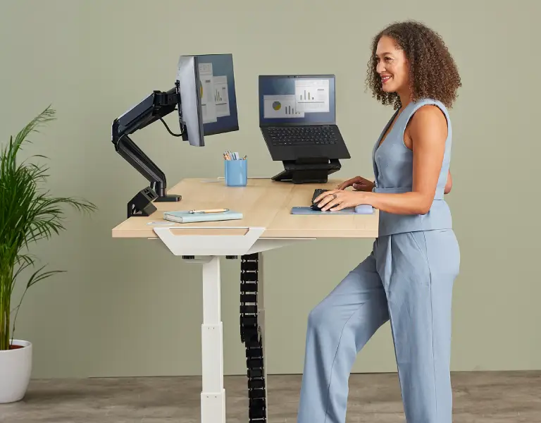 Standing Desk vs Sitting: How to Find the Right Balance