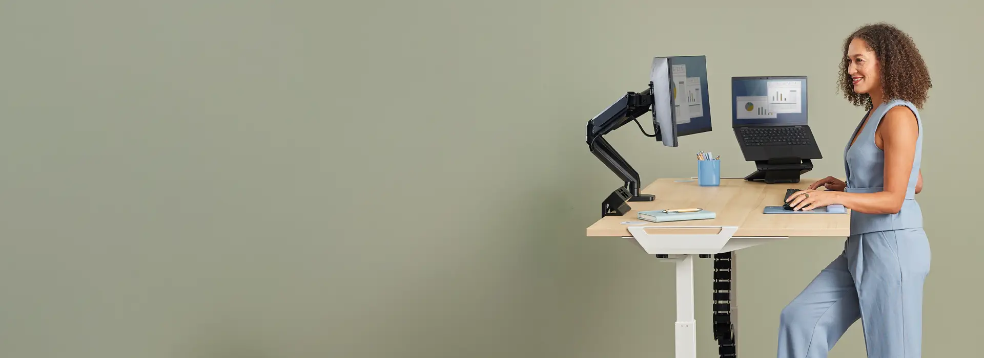 Standing Desk vs Sitting: How to Find the Right Balance