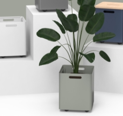 Image of a Kuva Planter on a desk