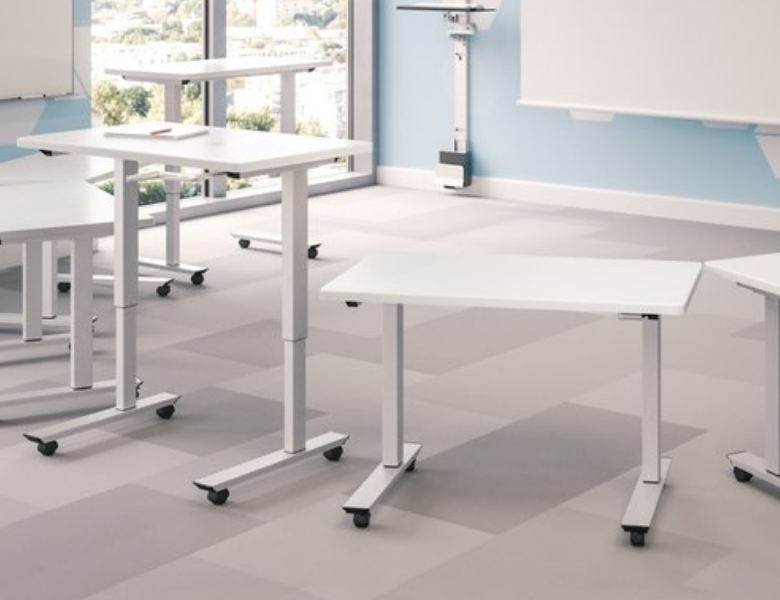 Image of multiple Q-Crank tables in a classroom setting