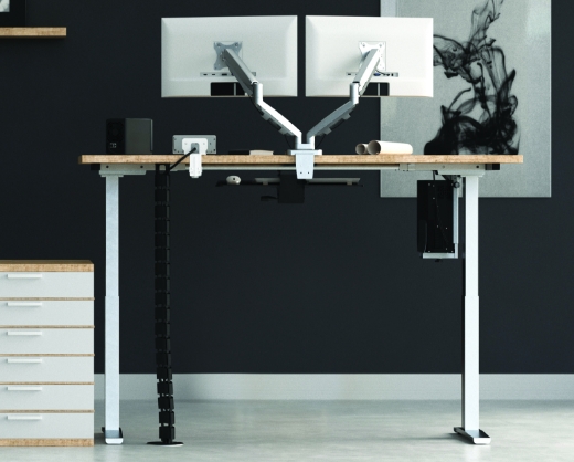 Image of multiple Espree tables in an office